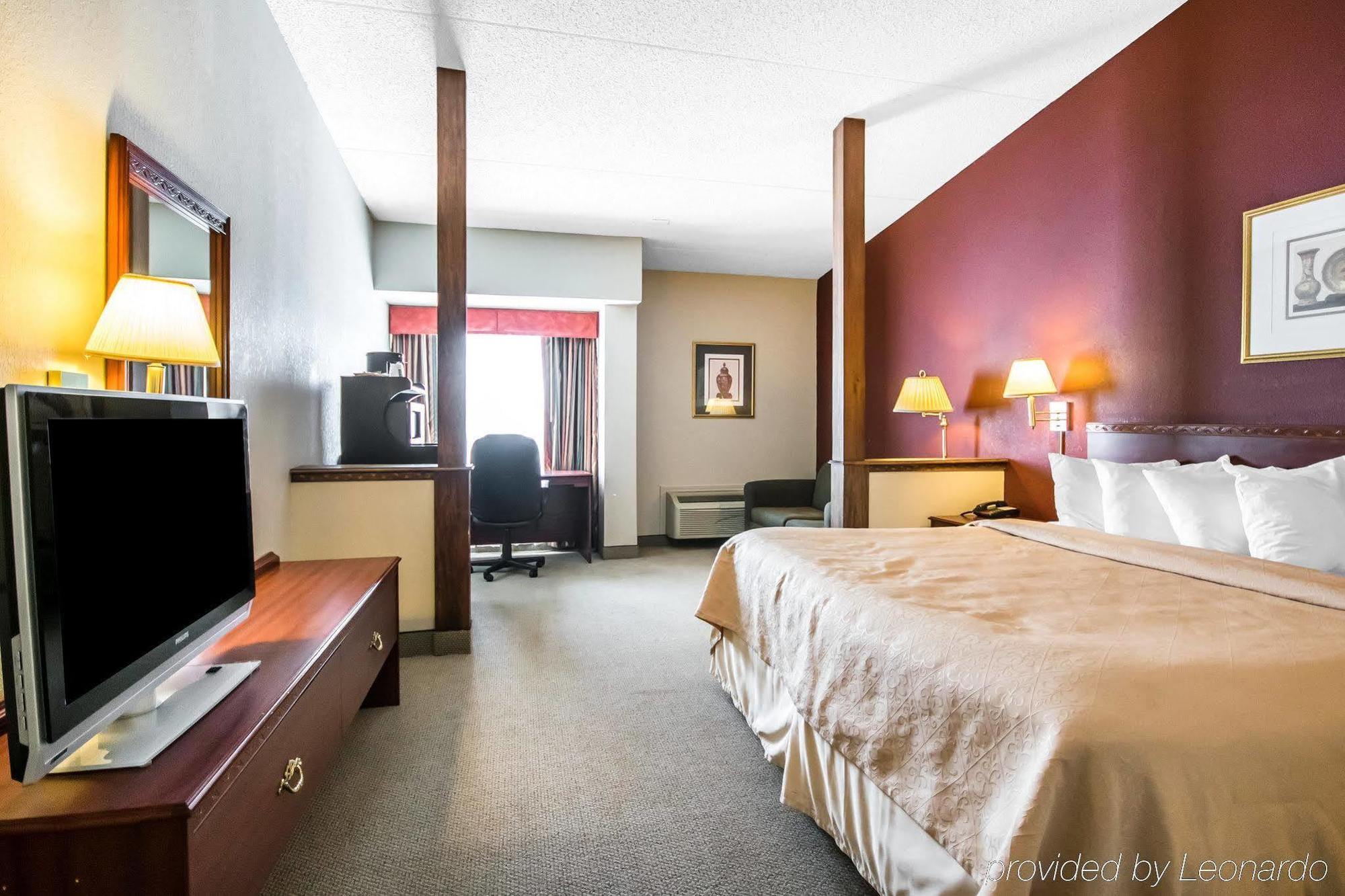 Quality Inn & Suites Elizabethtown Zewnętrze zdjęcie